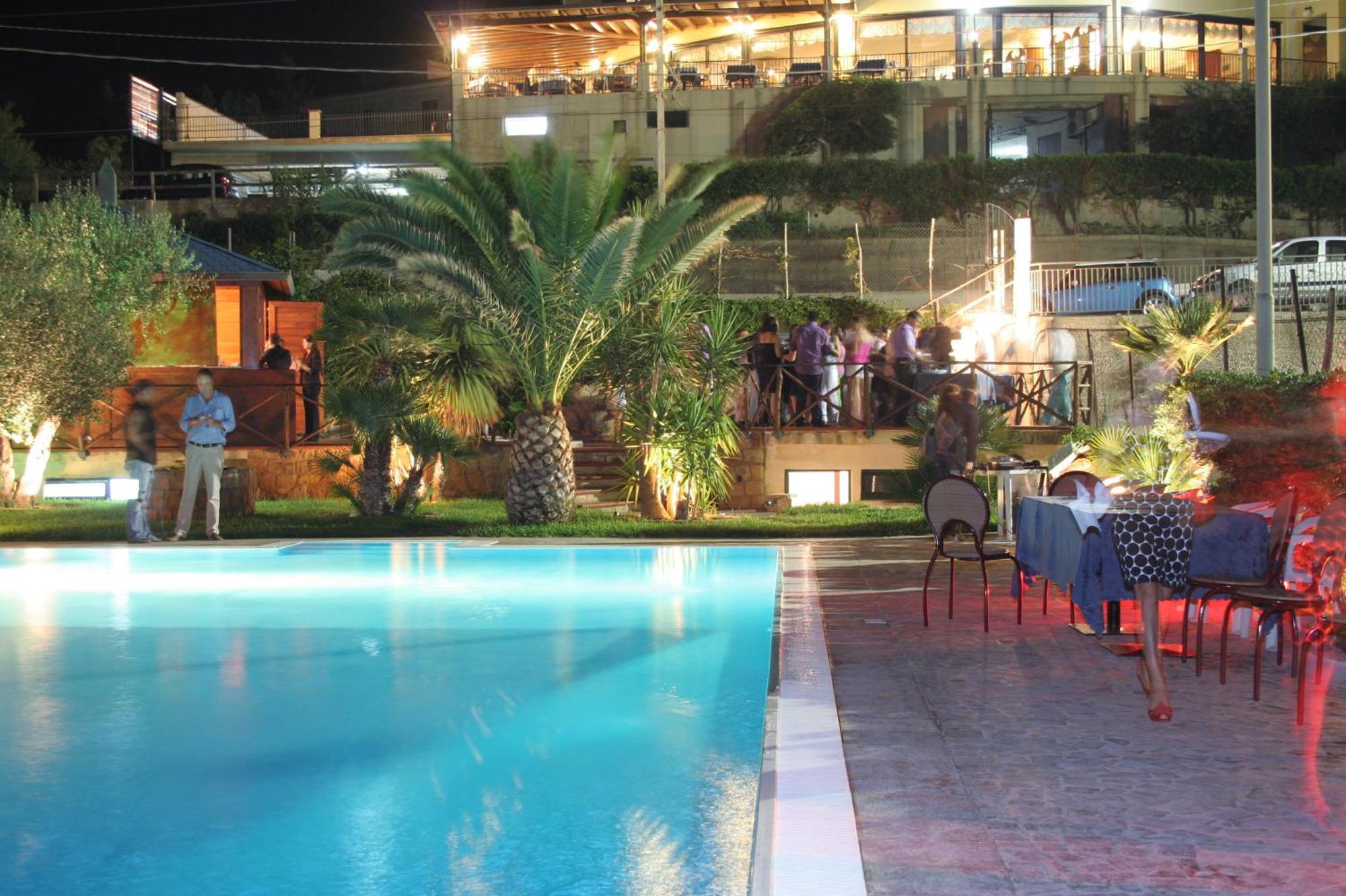 Hotel Za Maria سانتو ستيفانو دي كاماسترا المظهر الخارجي الصورة