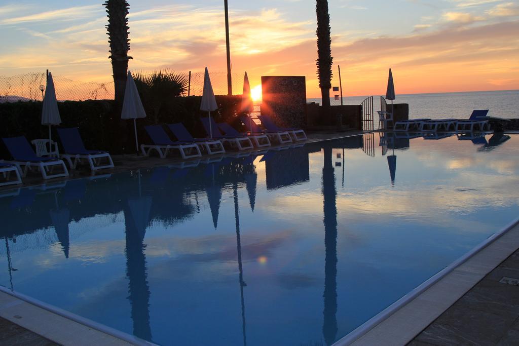 Hotel Za Maria سانتو ستيفانو دي كاماسترا المظهر الخارجي الصورة